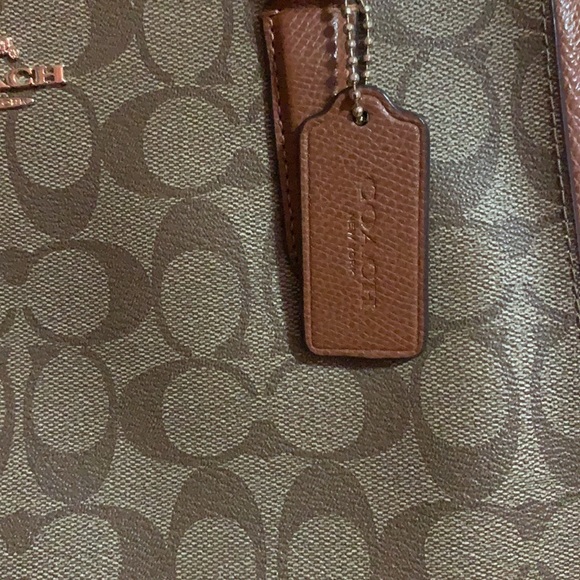 COACH Signature Bag - Picture 6 of 6